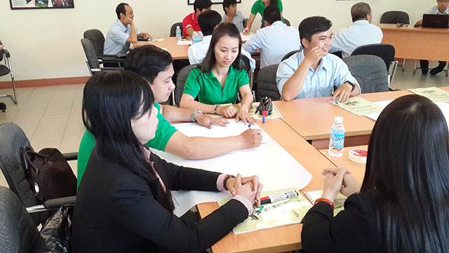 Kỹ năng bán hàng & chăm sóc Khách Hàng chuyên nghiệp - ISUZU (23 & 24.09.2014)